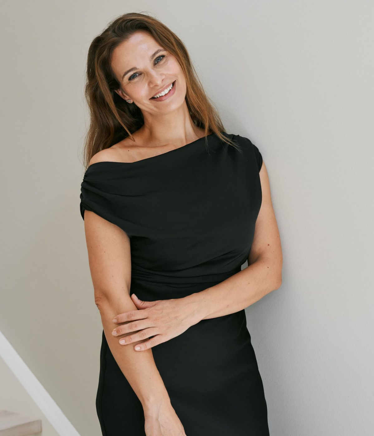 Lilith Heavy Sateen Dress (Black)