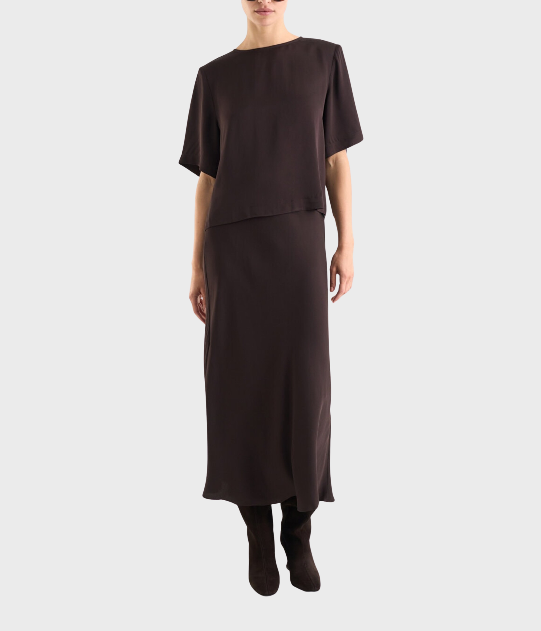 Tyne Satin Skirt (MOCHA BROWN)
