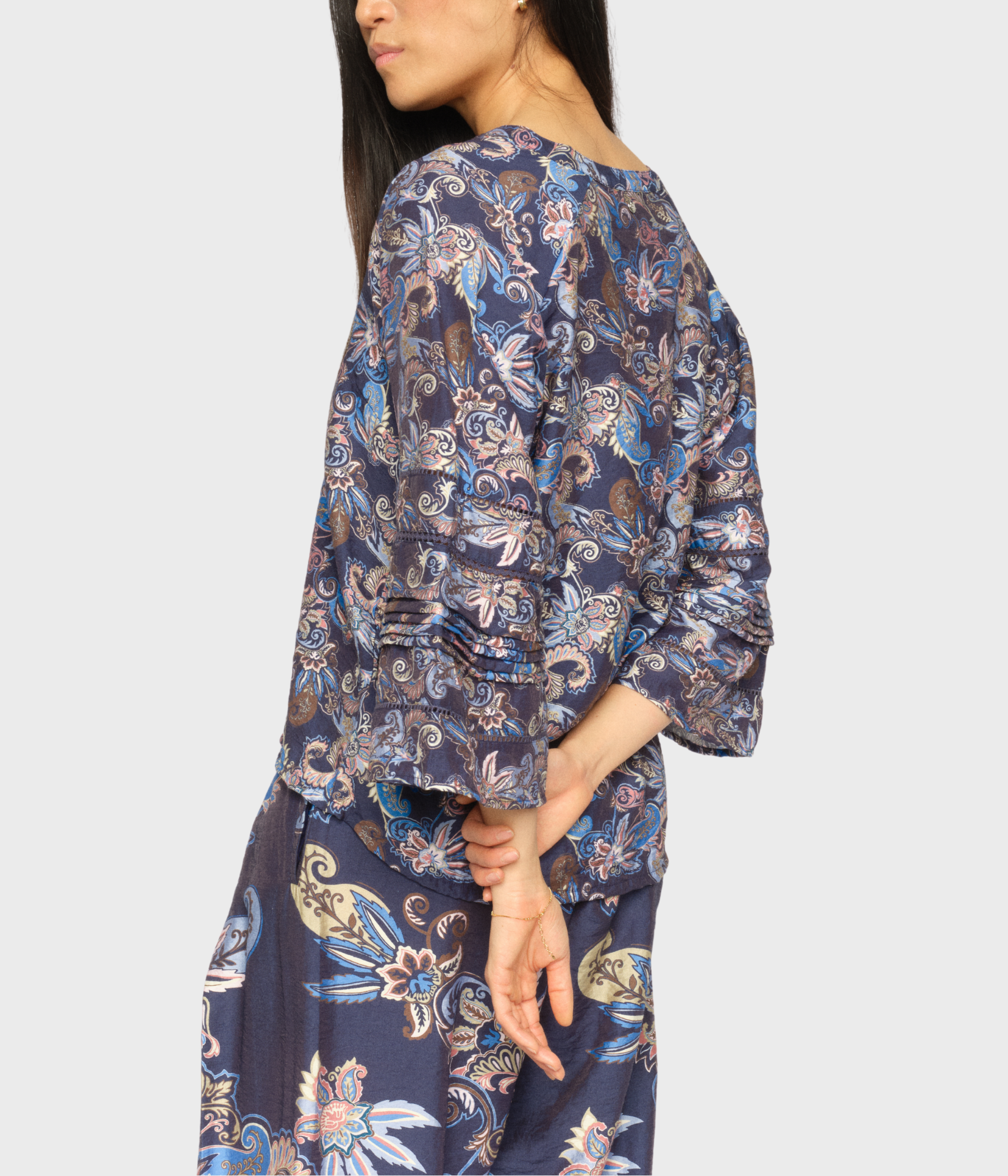 Mmaleysa Paisley Blouse (845 Crown Blue)