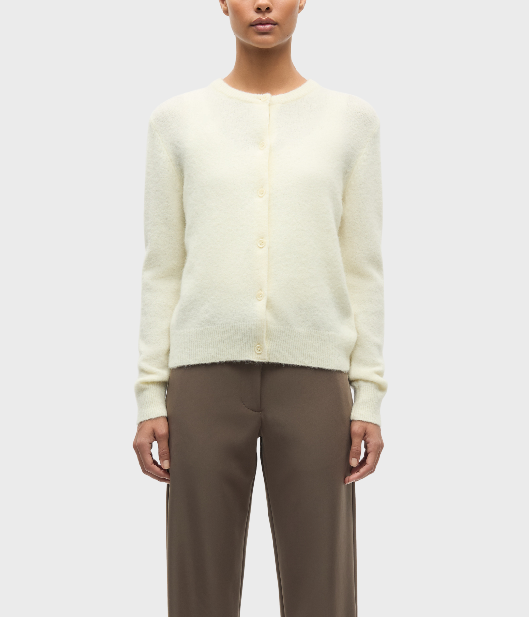 Nor Short Cardigan 7355. (110609TCX Ethereal Green)