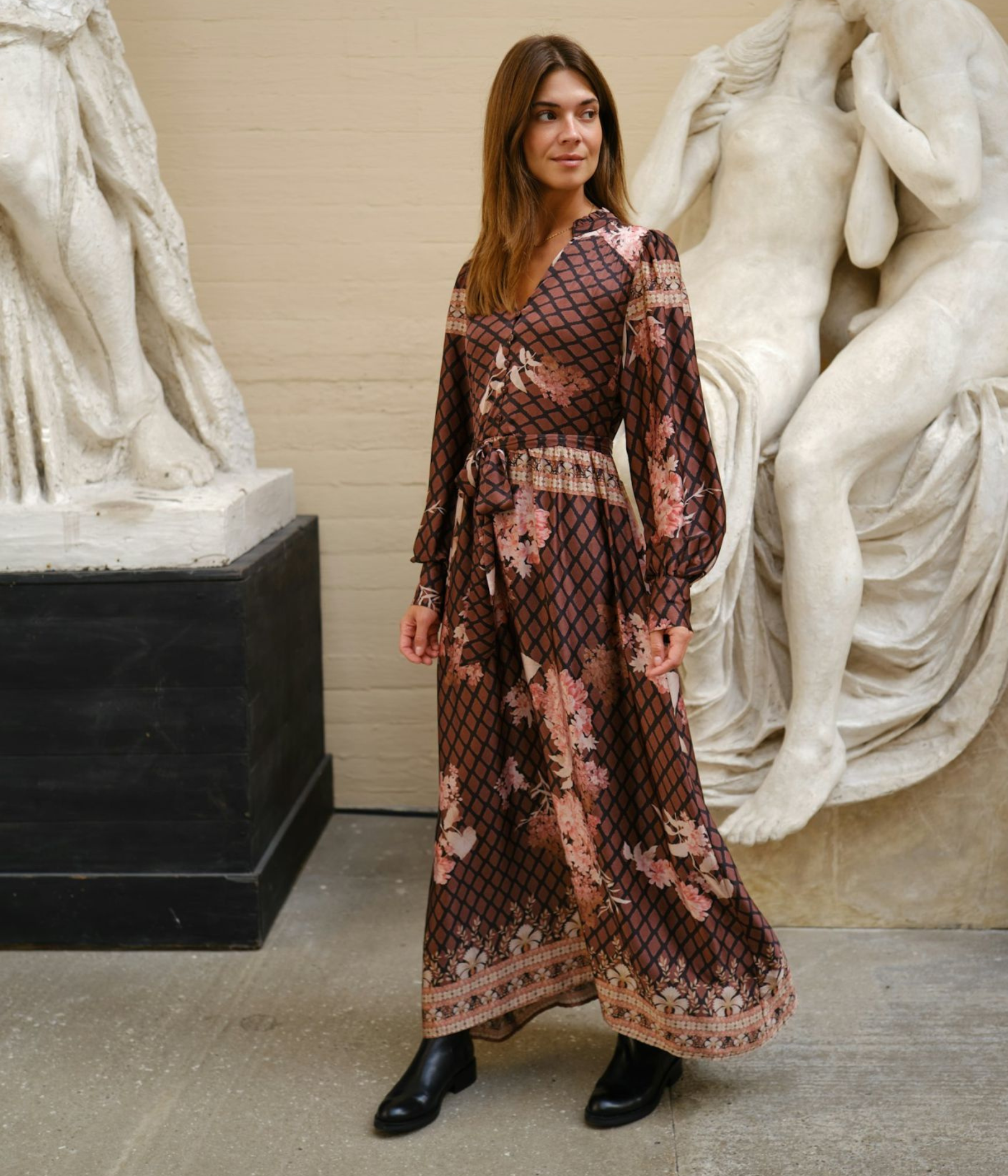 Nova Botanical Border Dress (Black)