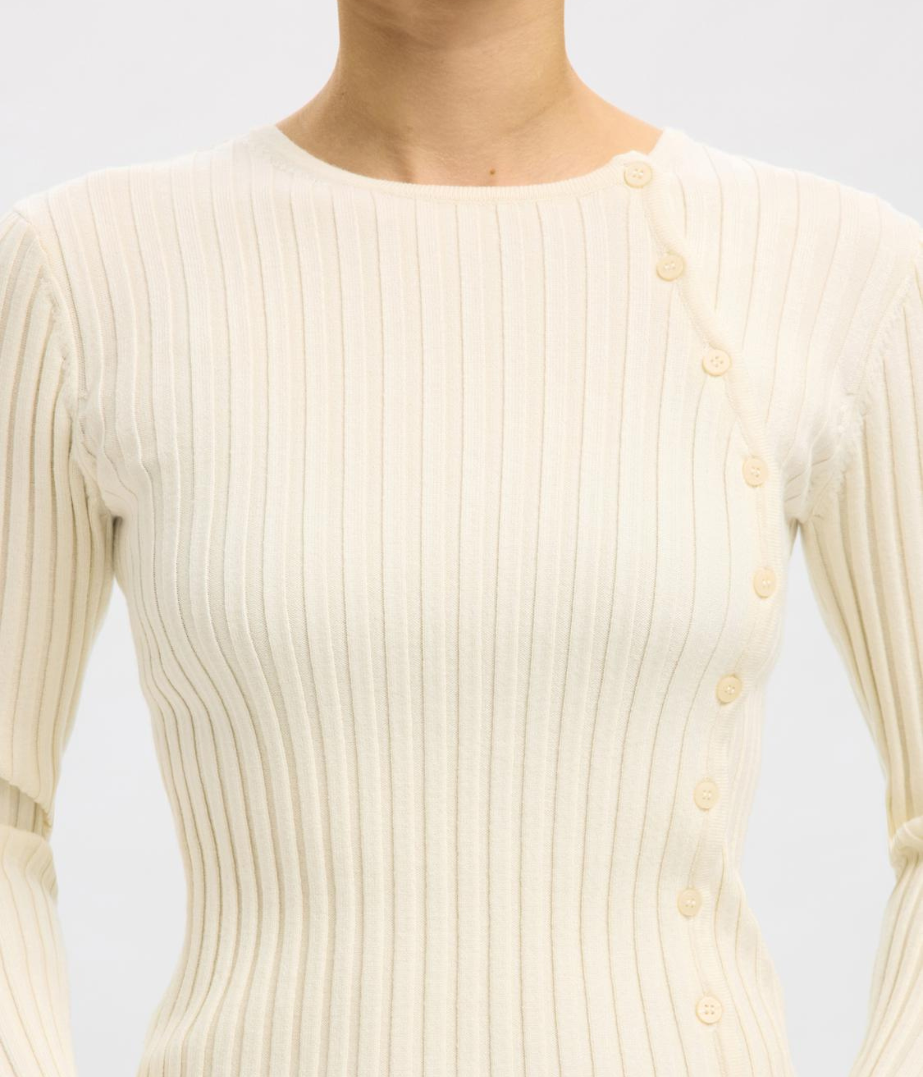 SLFHELEN LS KNIT BUTTON O-NECK TOP (Birch)
