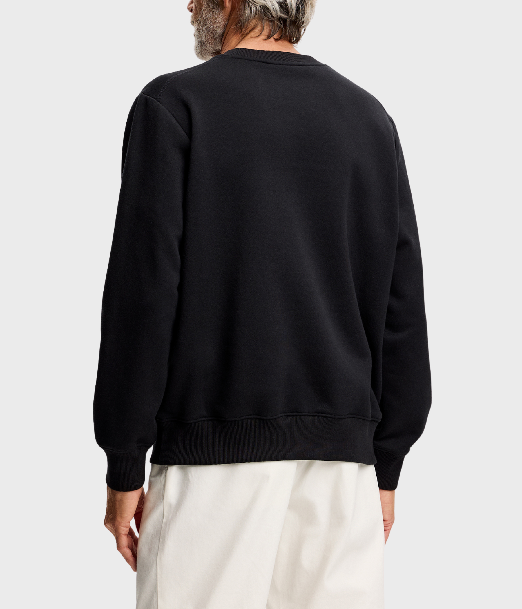 Alpha Crew Neck (9999 Black)