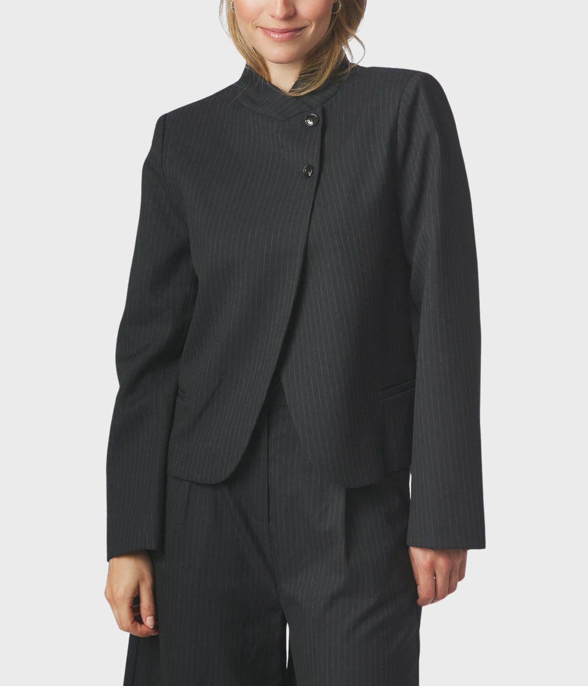 Tiria Slim Pinstripe Blazer (Dark Navy)