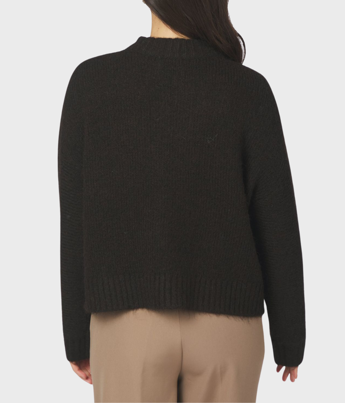 Taura Fluffy Knit Cardigan. (DARK BROWN)