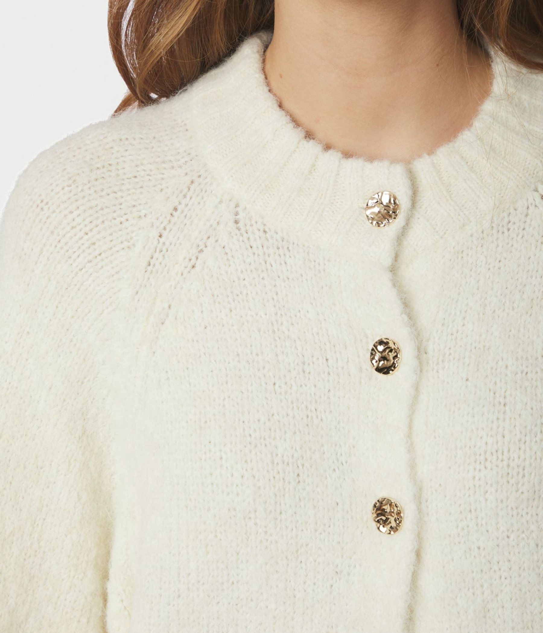 Benuta Fluffy Knit Cardigan. (121 Off White)