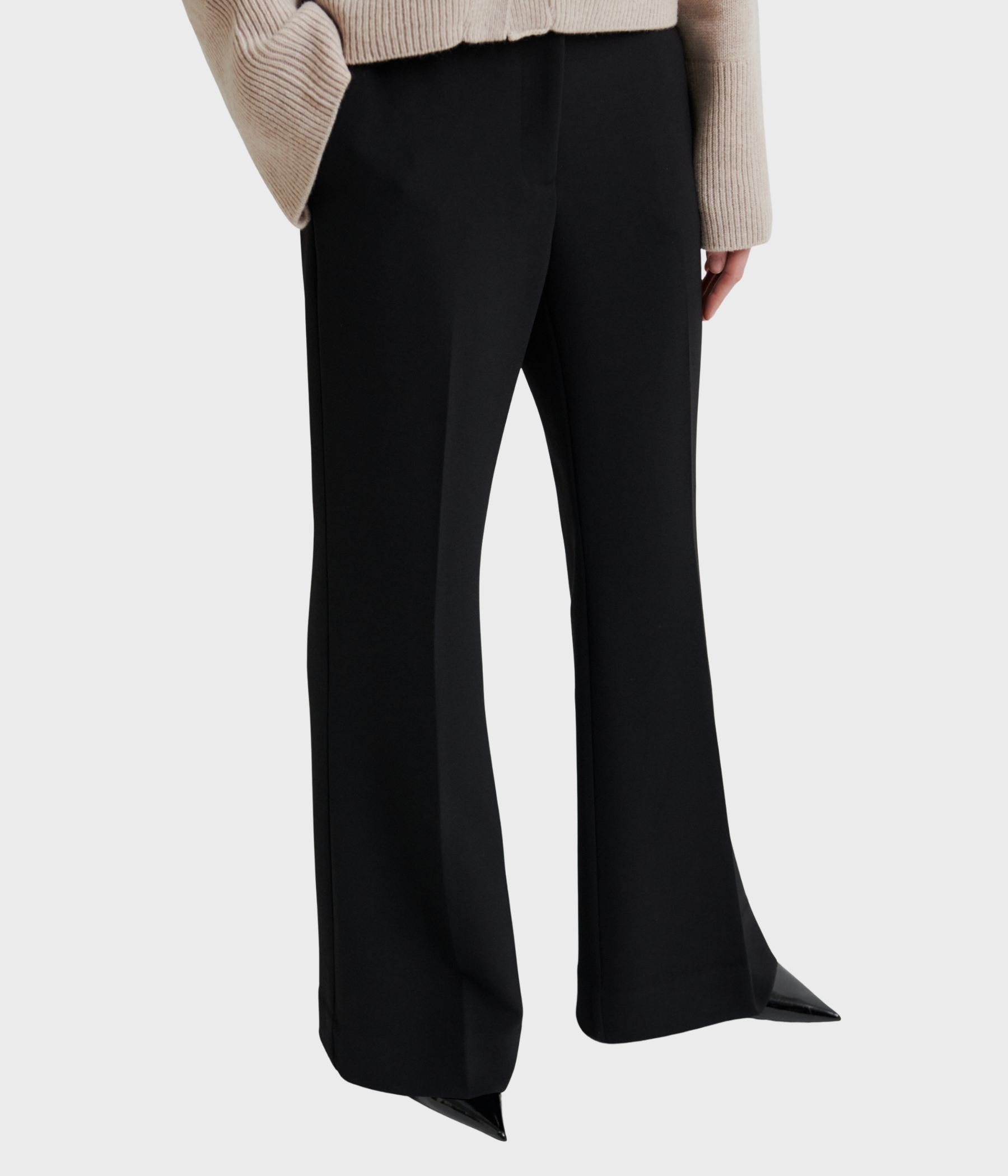 Fique Flared Trousers (8001 Black)