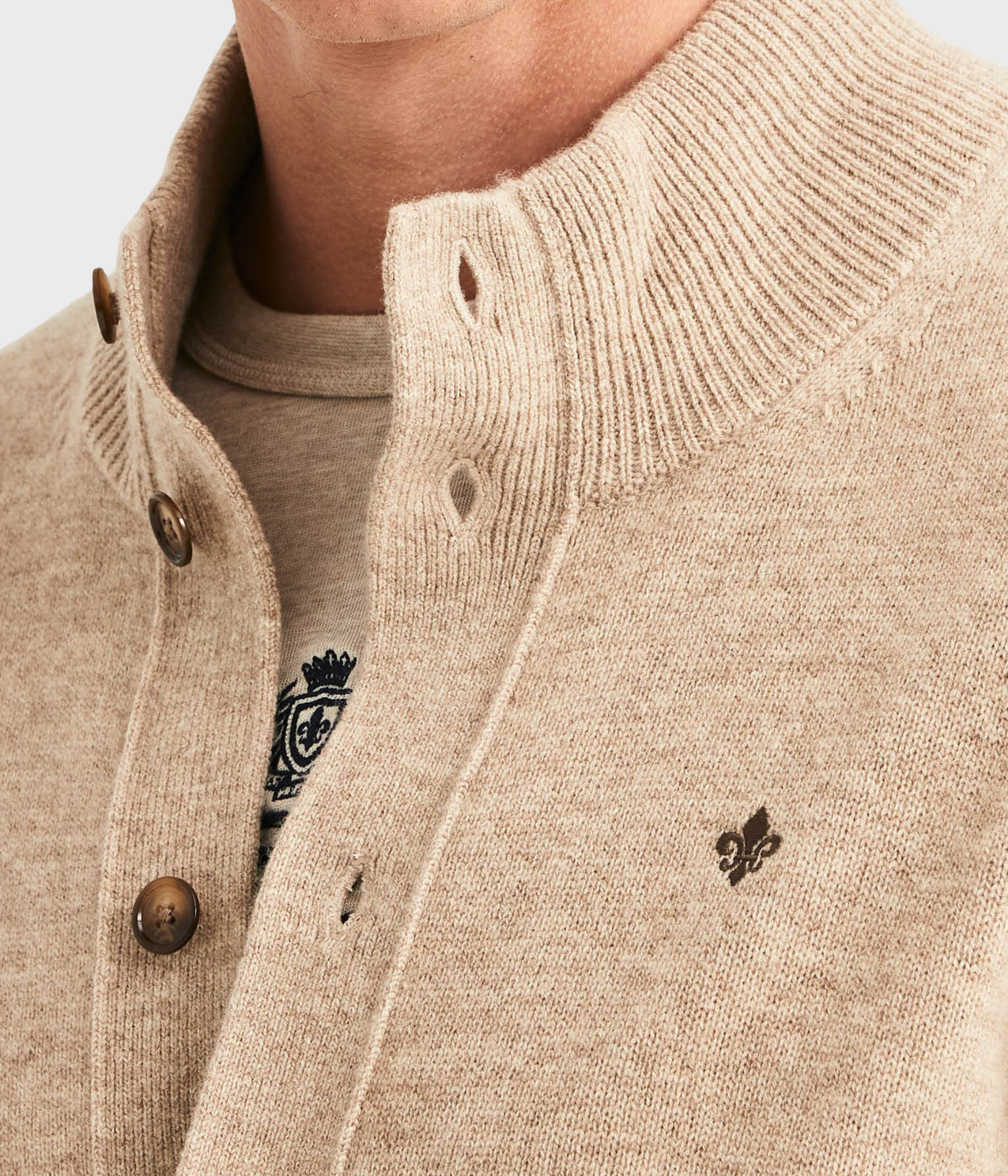 Hertford Button Cardigan (05 Khaki)