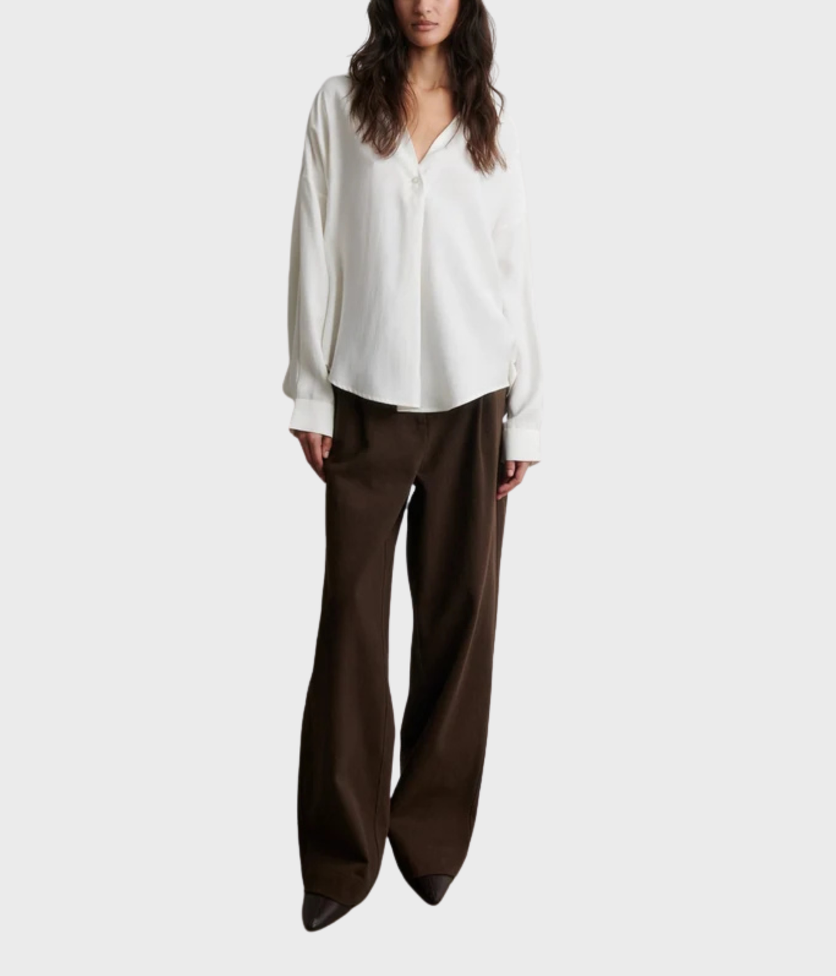 Timeline Blouse (EGRET)