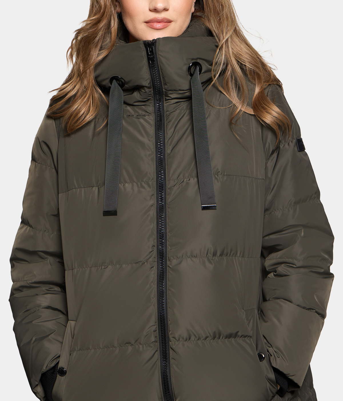 Camila Coat. (56700Crocodile)