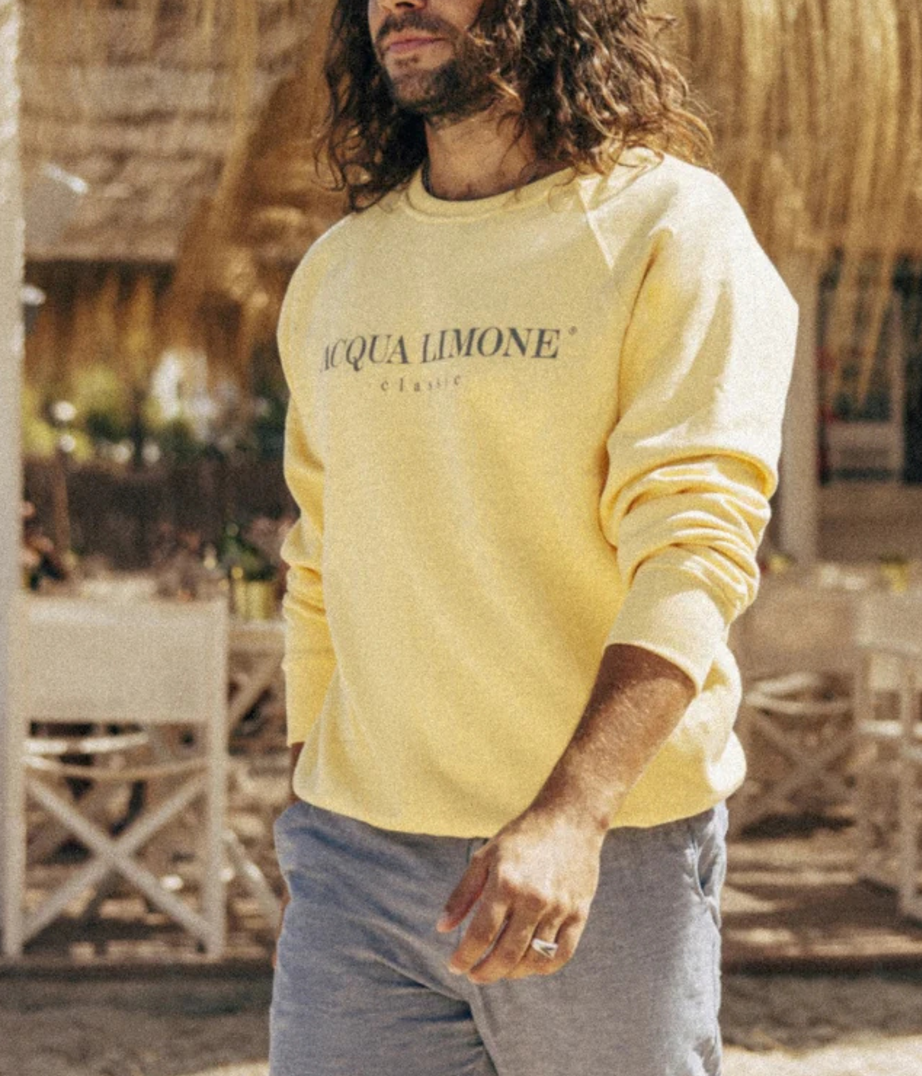 College Classic (210 Warm Yellow)