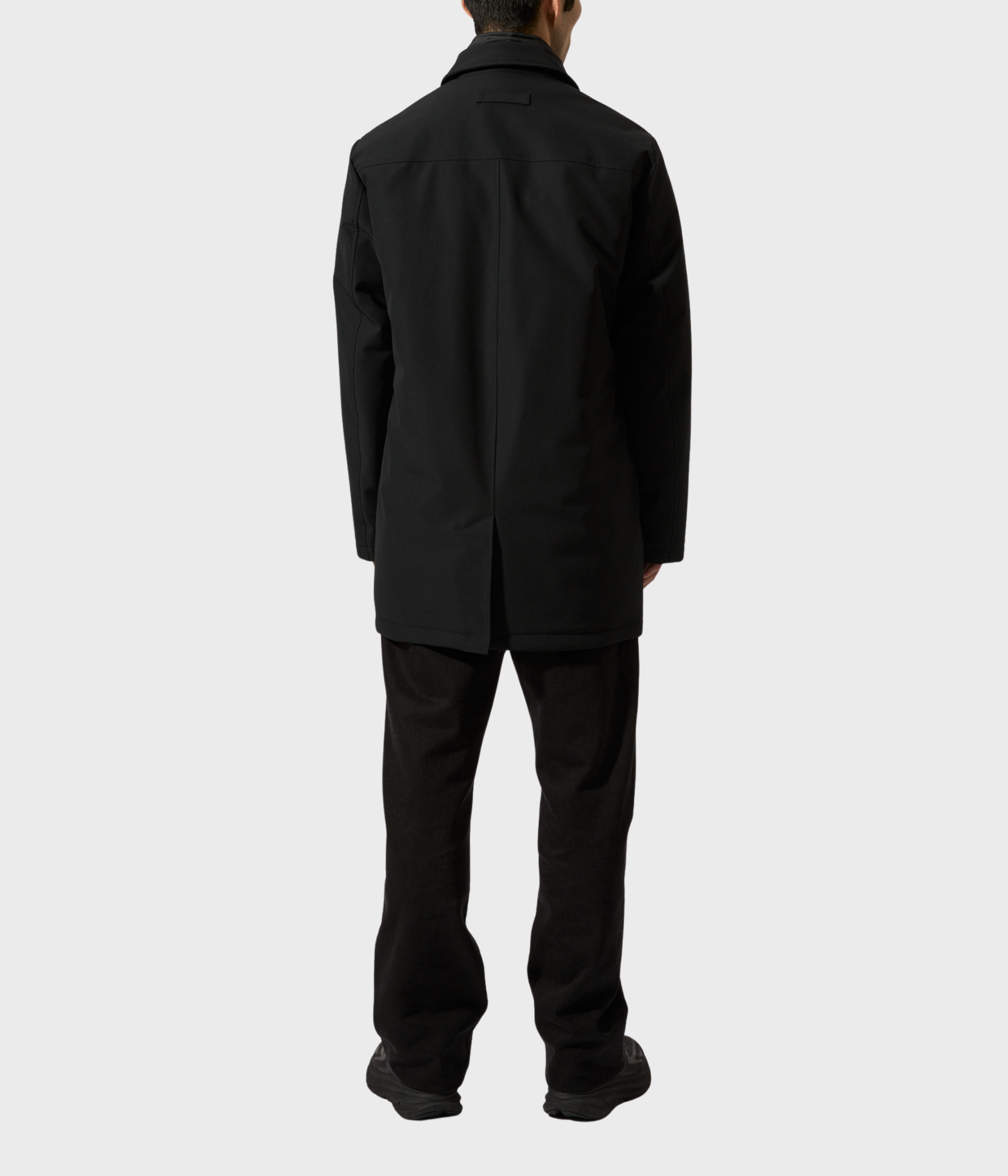 Duncan. (Black)