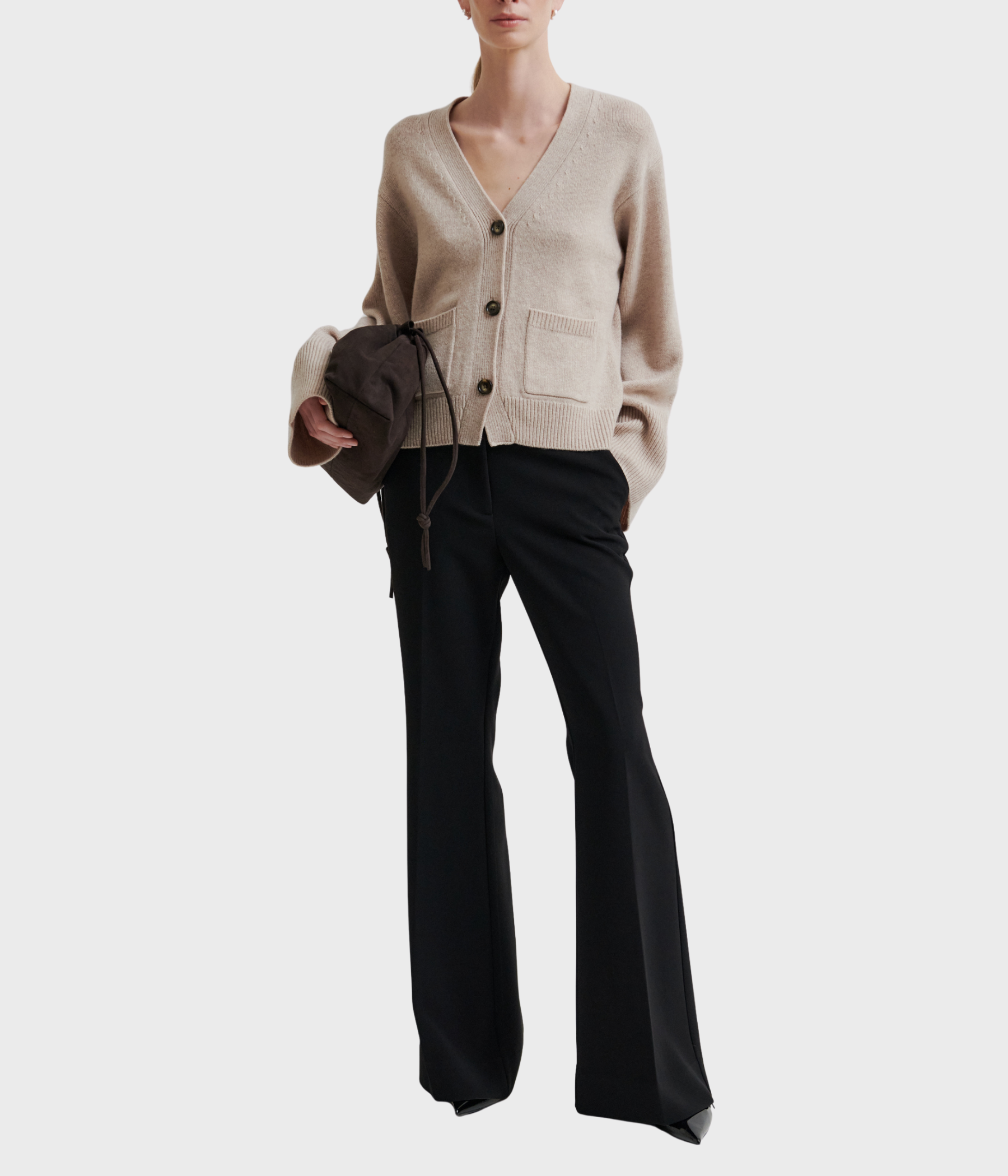 Fique Flared Trousers (8001 Black)