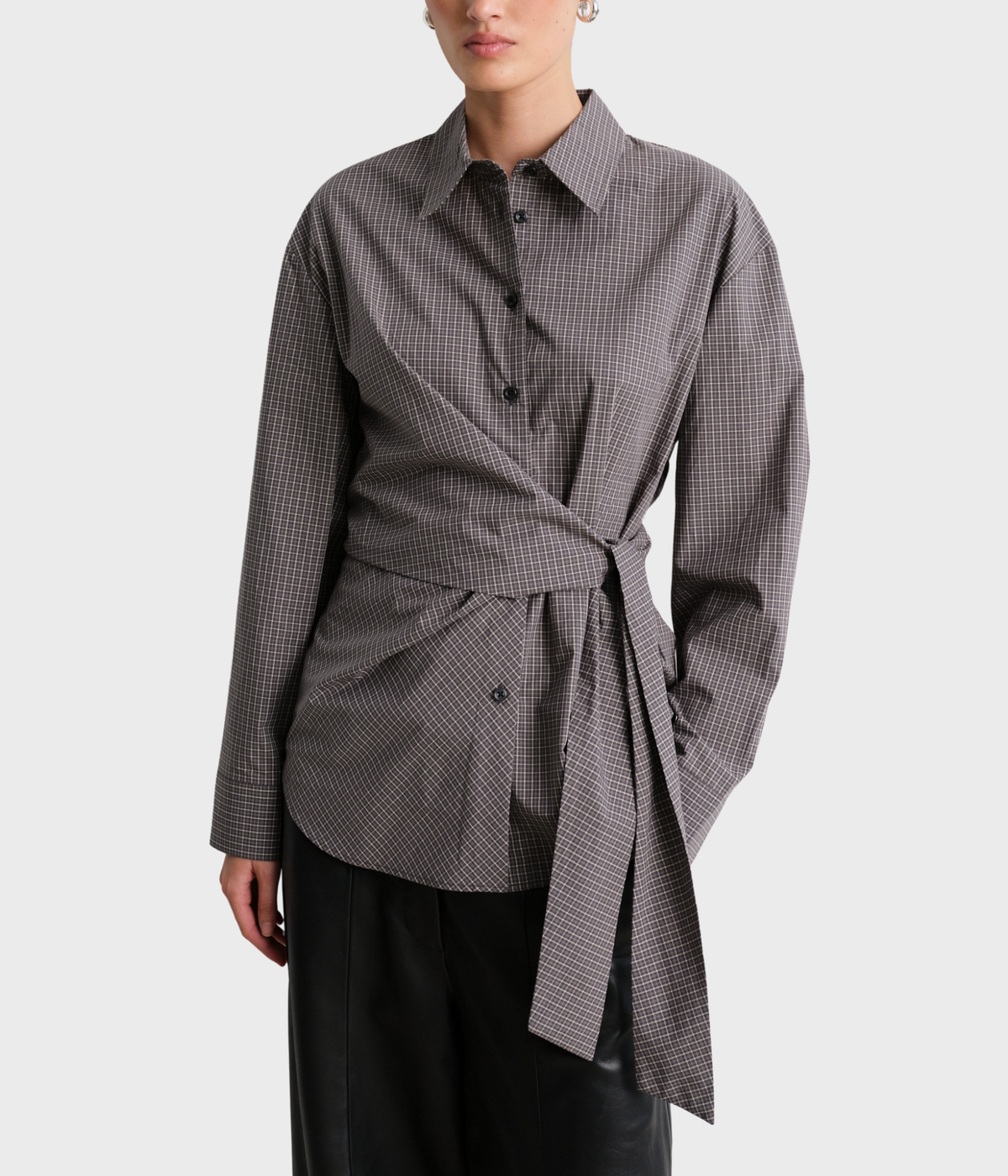Sorin Tie Shirt (Asphalt)