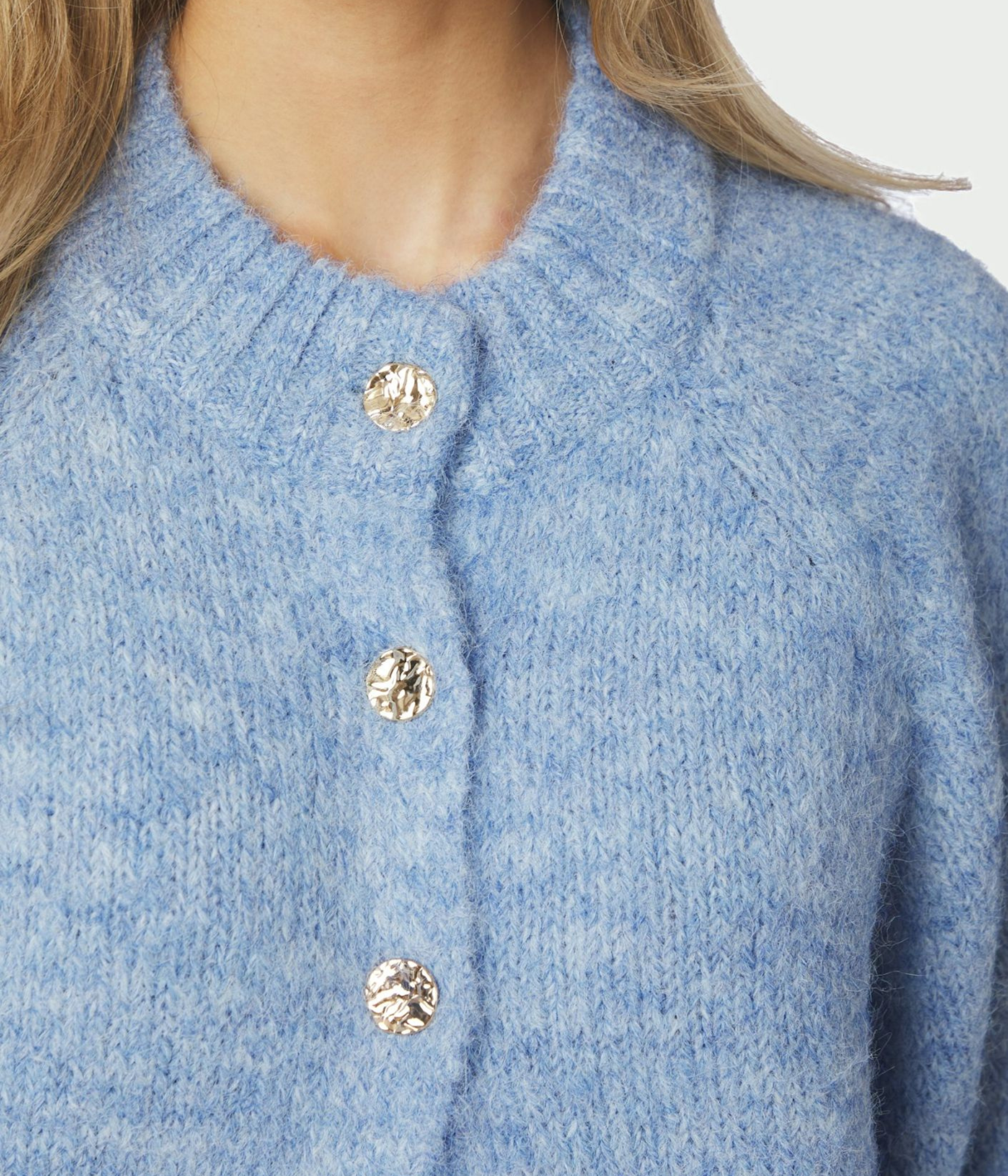Benuta Fluffy Knit Cardigan. (142 Dusty blue)