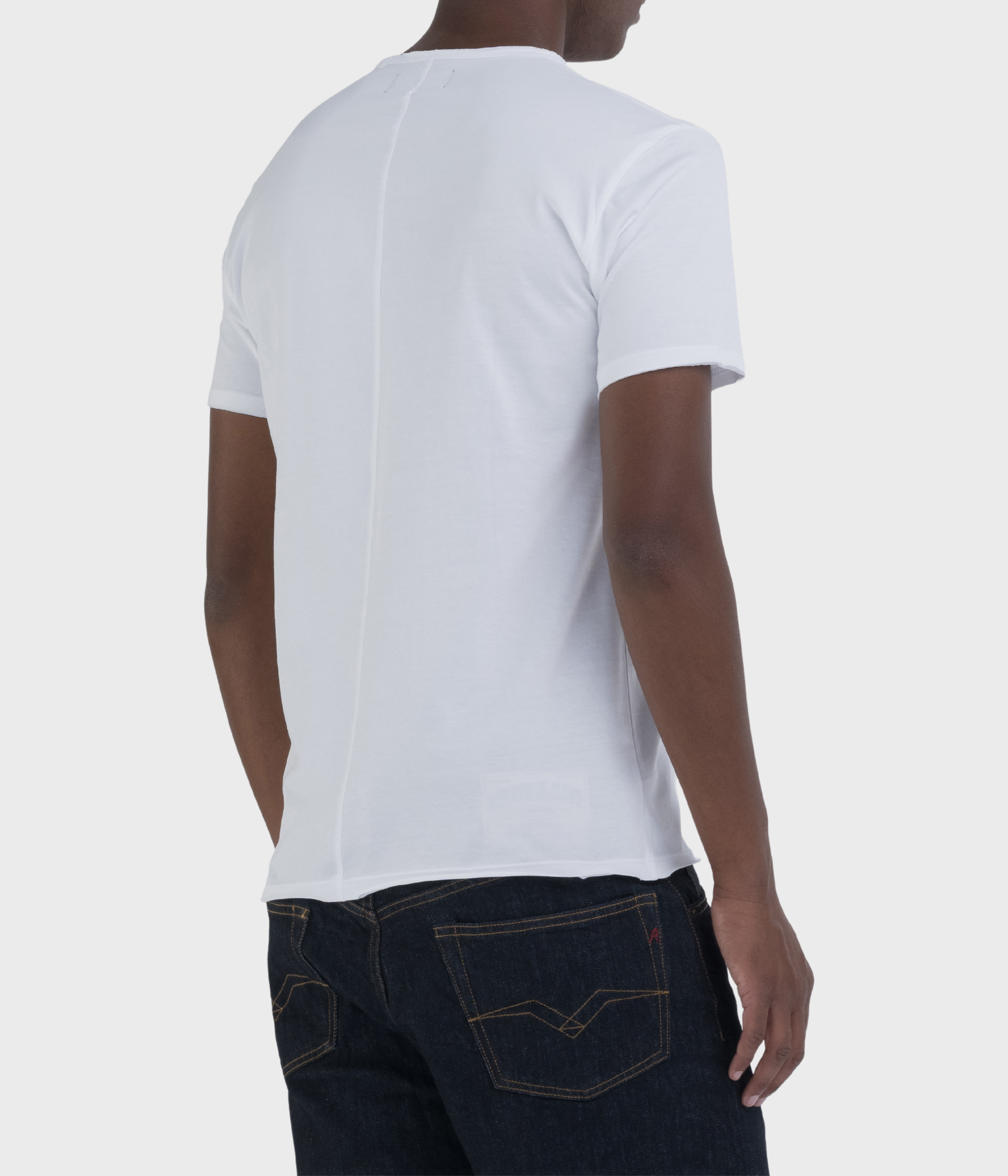 T-Shirt V-Neck (001 WHITE)