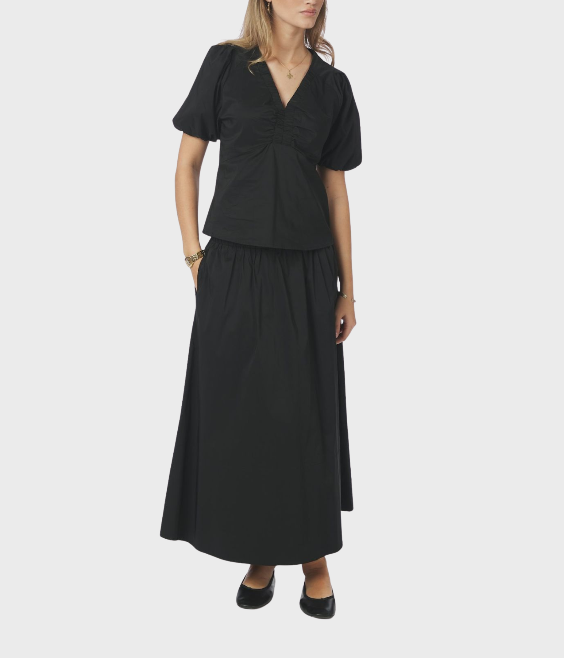 Yara Poplin Skirt. (100 Black) - D.O. Design Only