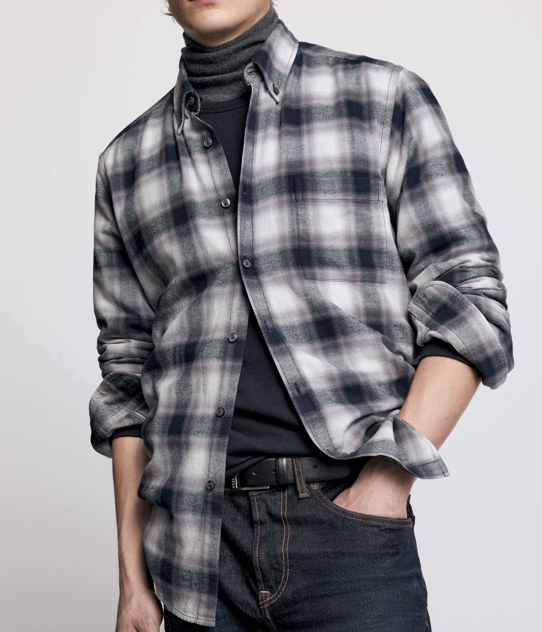 Rickert_M 10273400 01. (063 Open Grey)