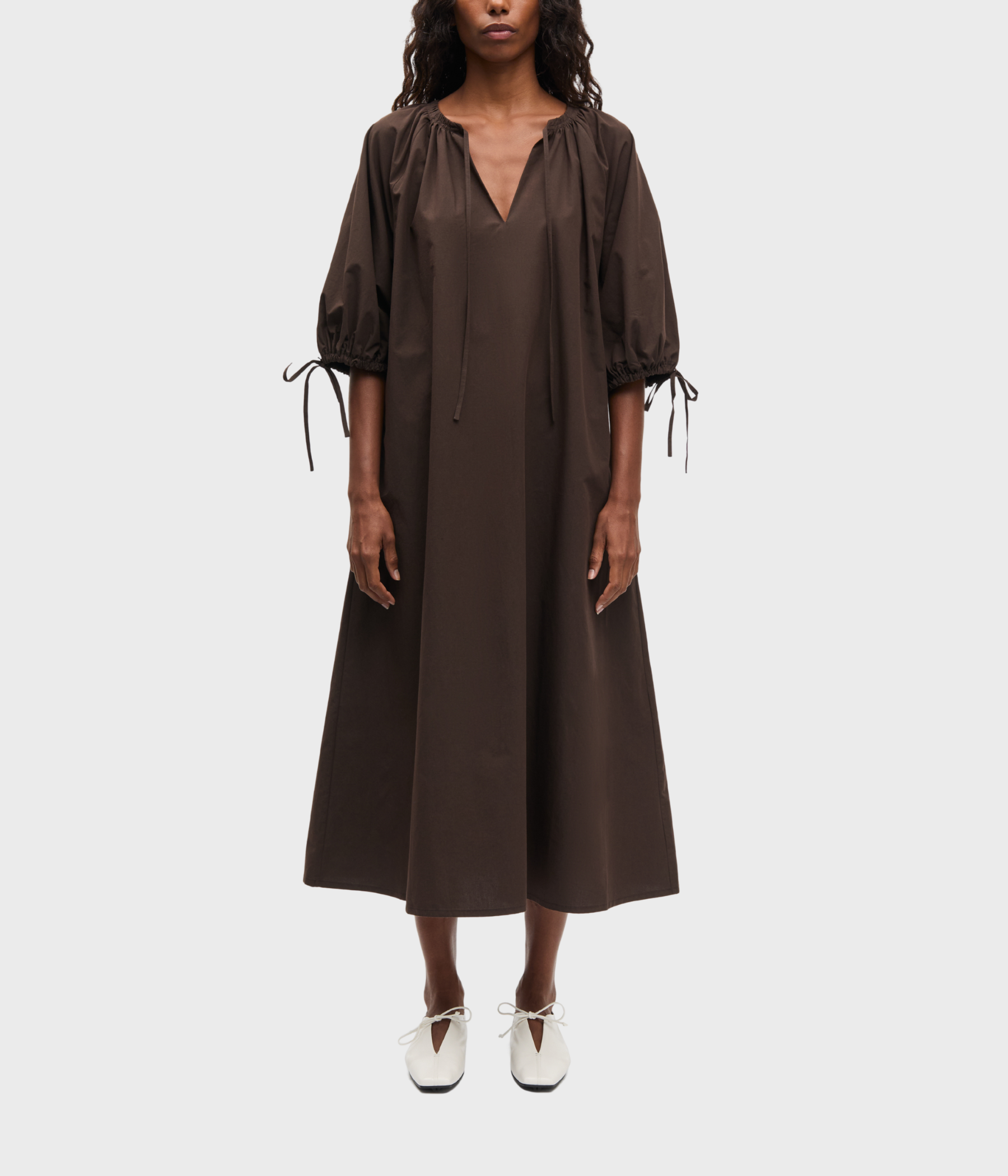 Samateran Dress 16046 (190910TCX MULCH)