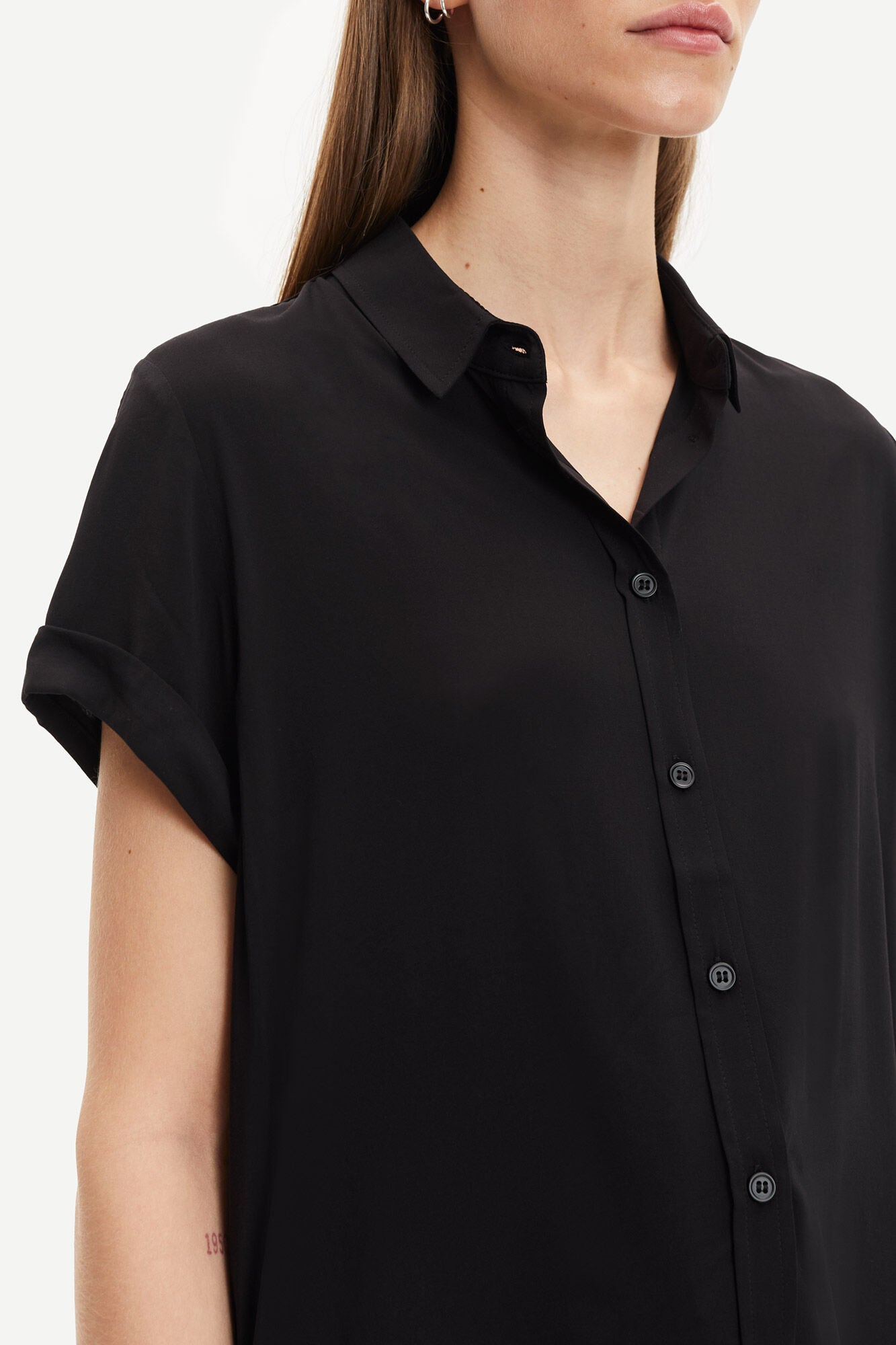 Majan Ss Shirt 9942 (BLACK)